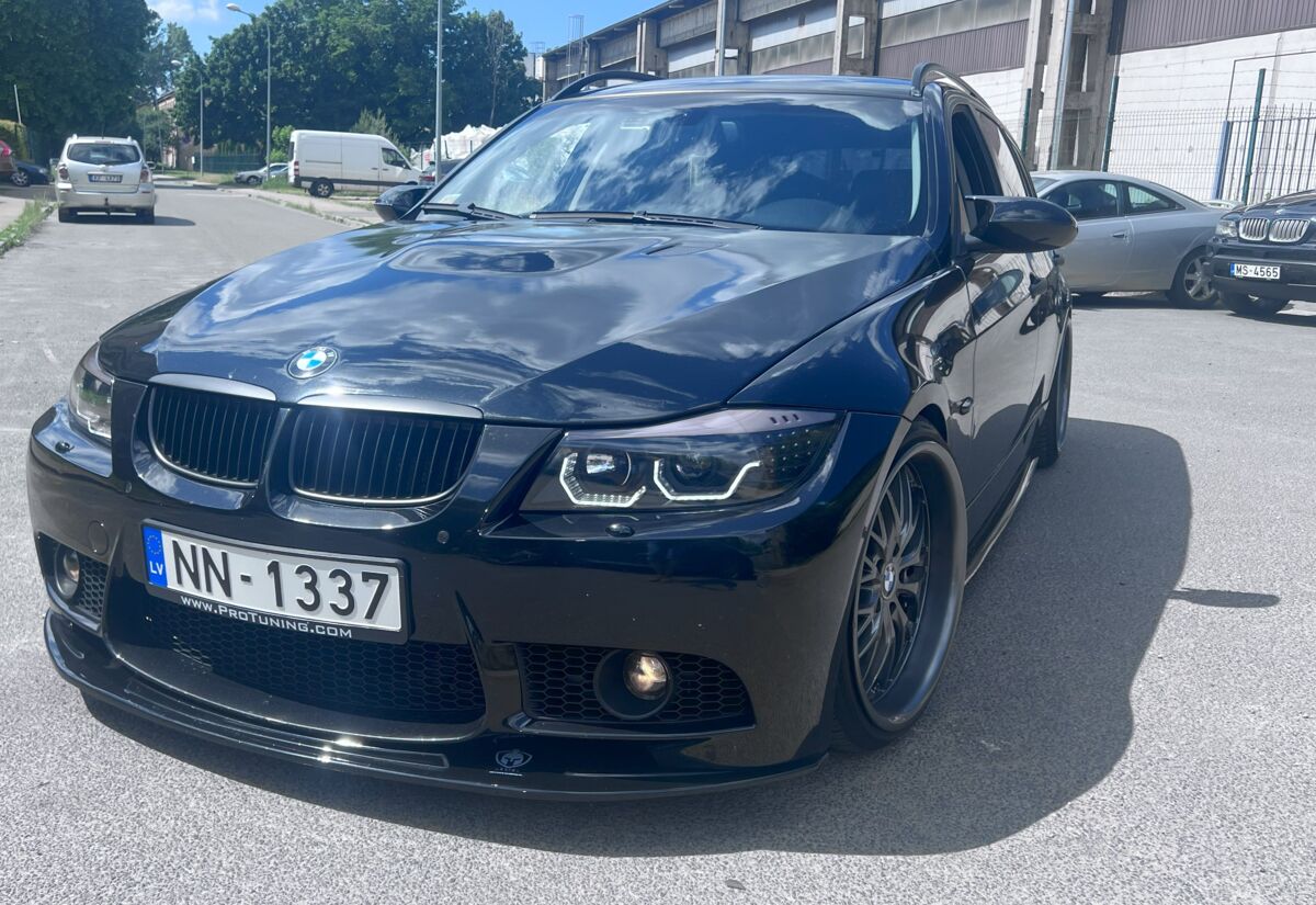 Frontlykter BMW E90/E91 05-08 Angel Eyes LED 3D Svart - Bilde 5