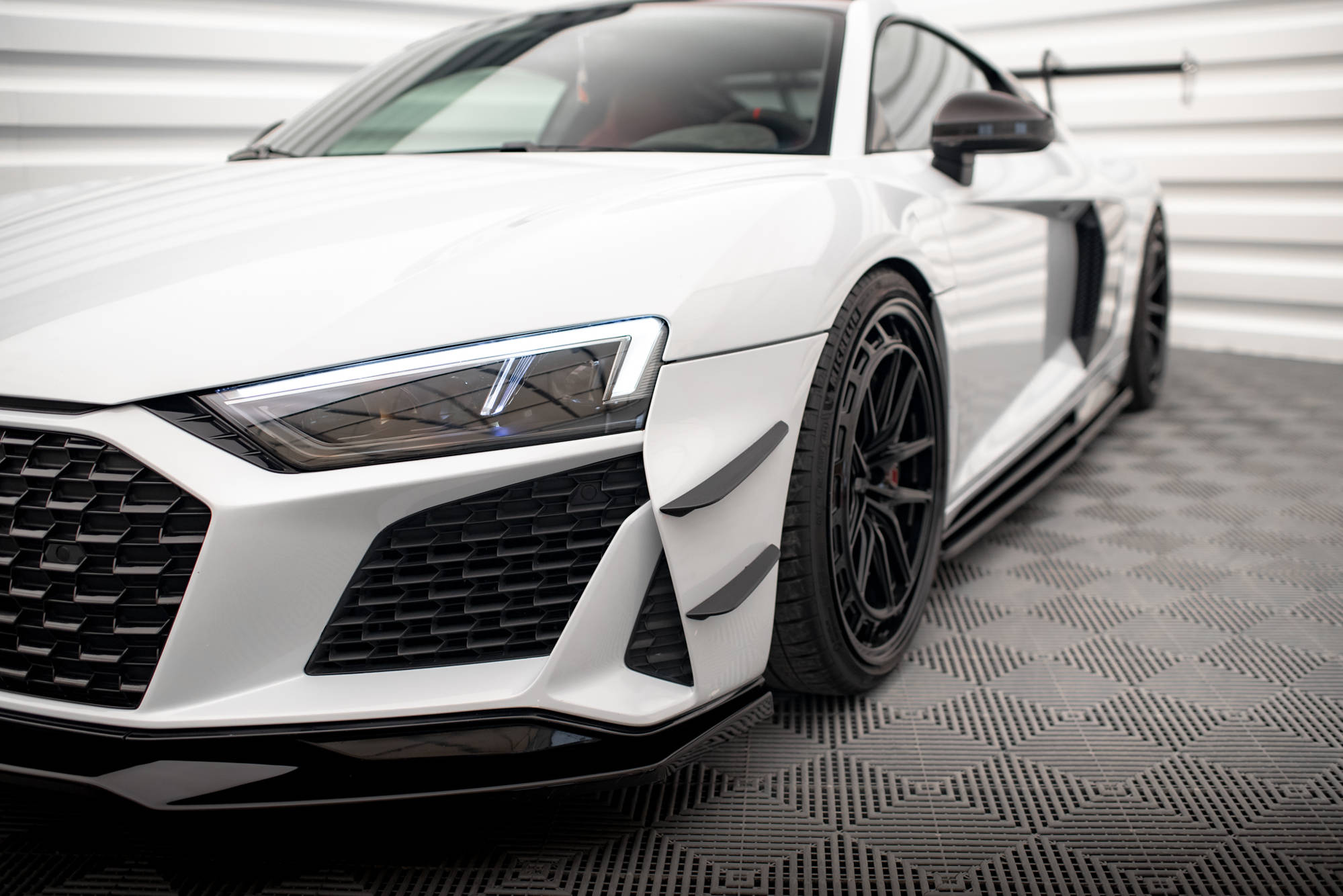 Canards Audi R8 Mk2 Facelift - Bilde 6
