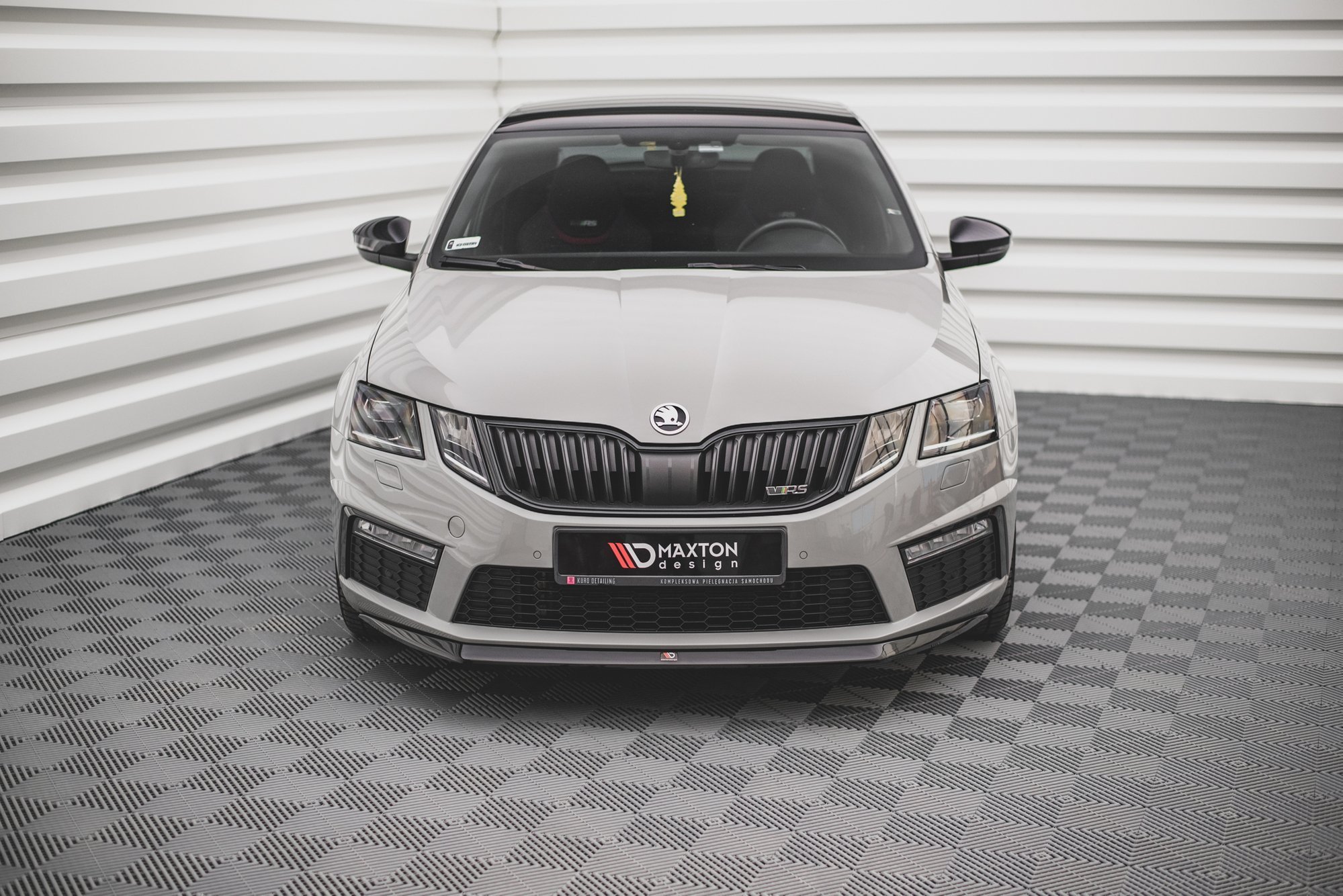 Frontleppe V.1 Skoda Octavia RS Mk3 Facelift - Bilde 2