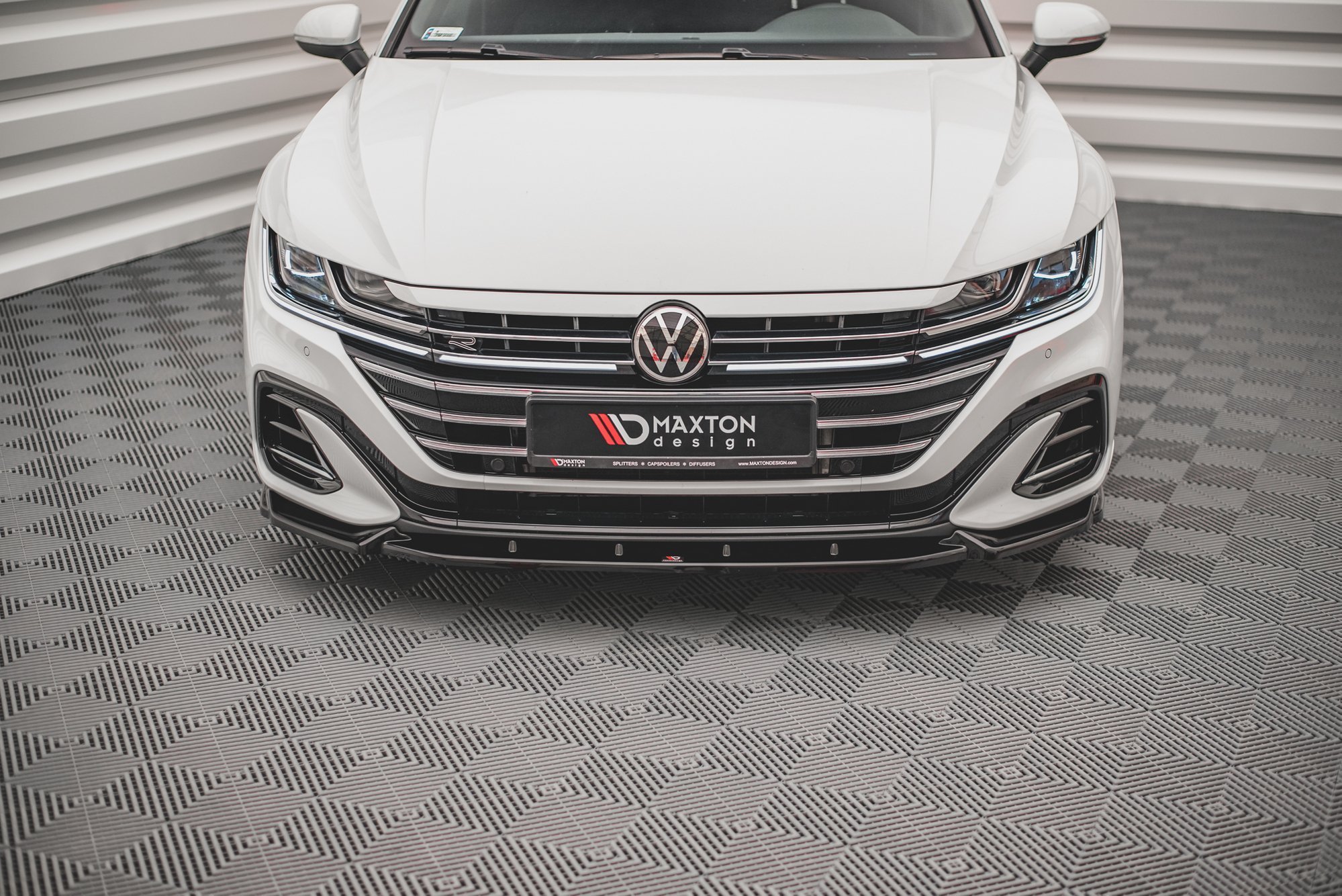 Frontleppe Volkswagen Arteon R-Line Facelift V.1 - Bilde 2