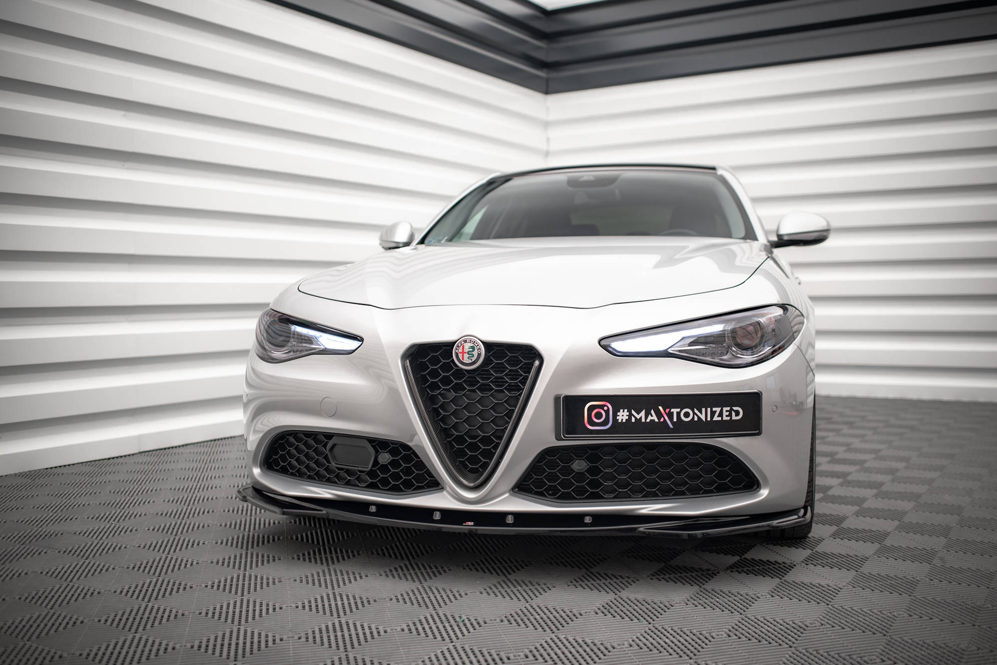Frontleppe V.2 Alfa Romeo Giulia Sport