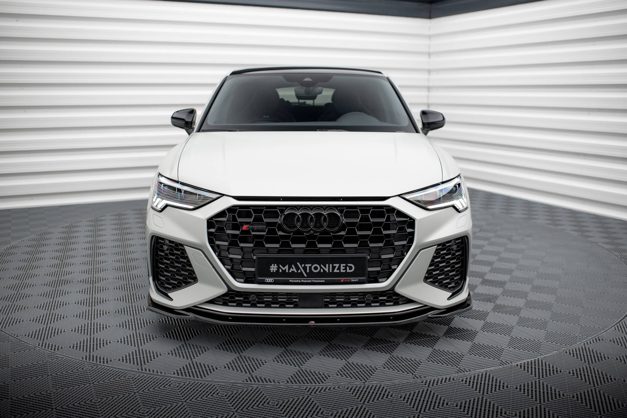 Frontleppe V.2 Audi RSQ3 F3 - Bilde 2