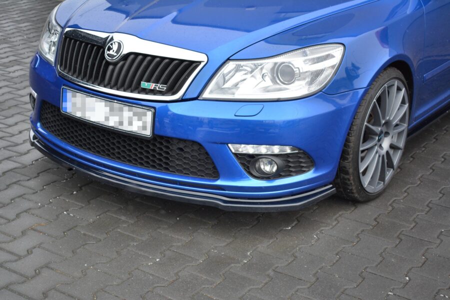 Frontleppe Skoda Octavia RS Mk2 FL V.2 – bilde 2 av 5