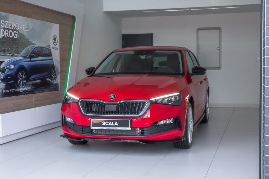 Frontleppe Skoda Scala V.2 – bilde 1 av 6