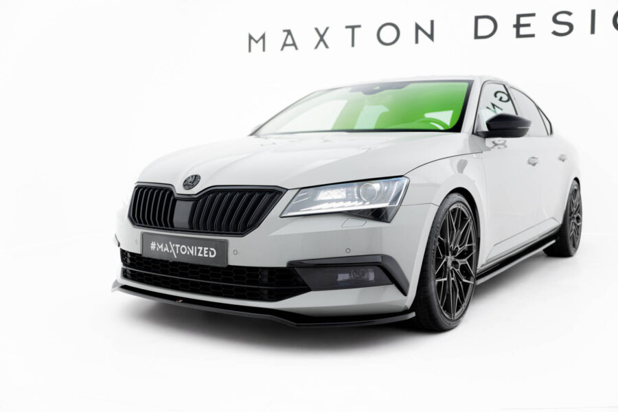 Frontleppe Skoda Superb Liftback / Combi Mk3 V.2 – bilde 1 av 5