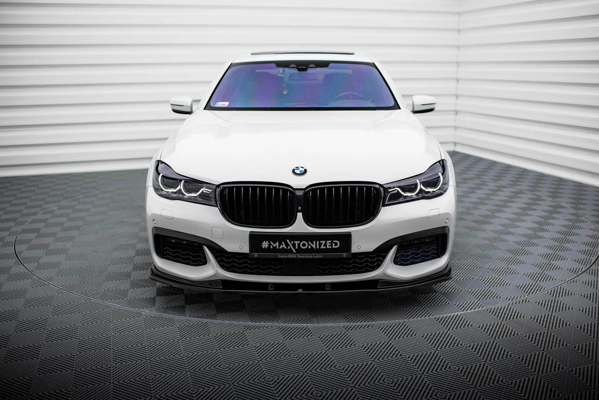 Frontleppe V.2 BMW 7 M-Pack G11 /G12 - Bilde 2
