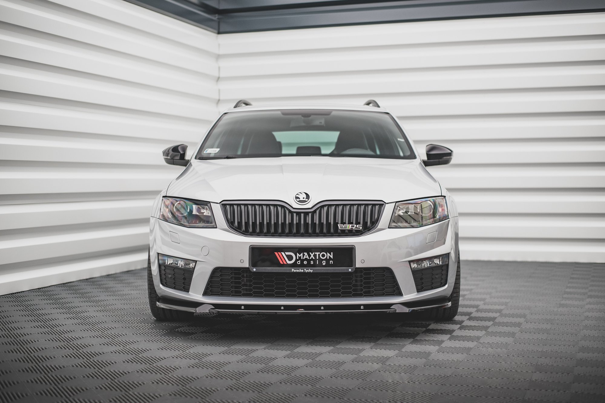 Frontleppe V.3 Skoda Octavia RS Mk3 - Bilde 2