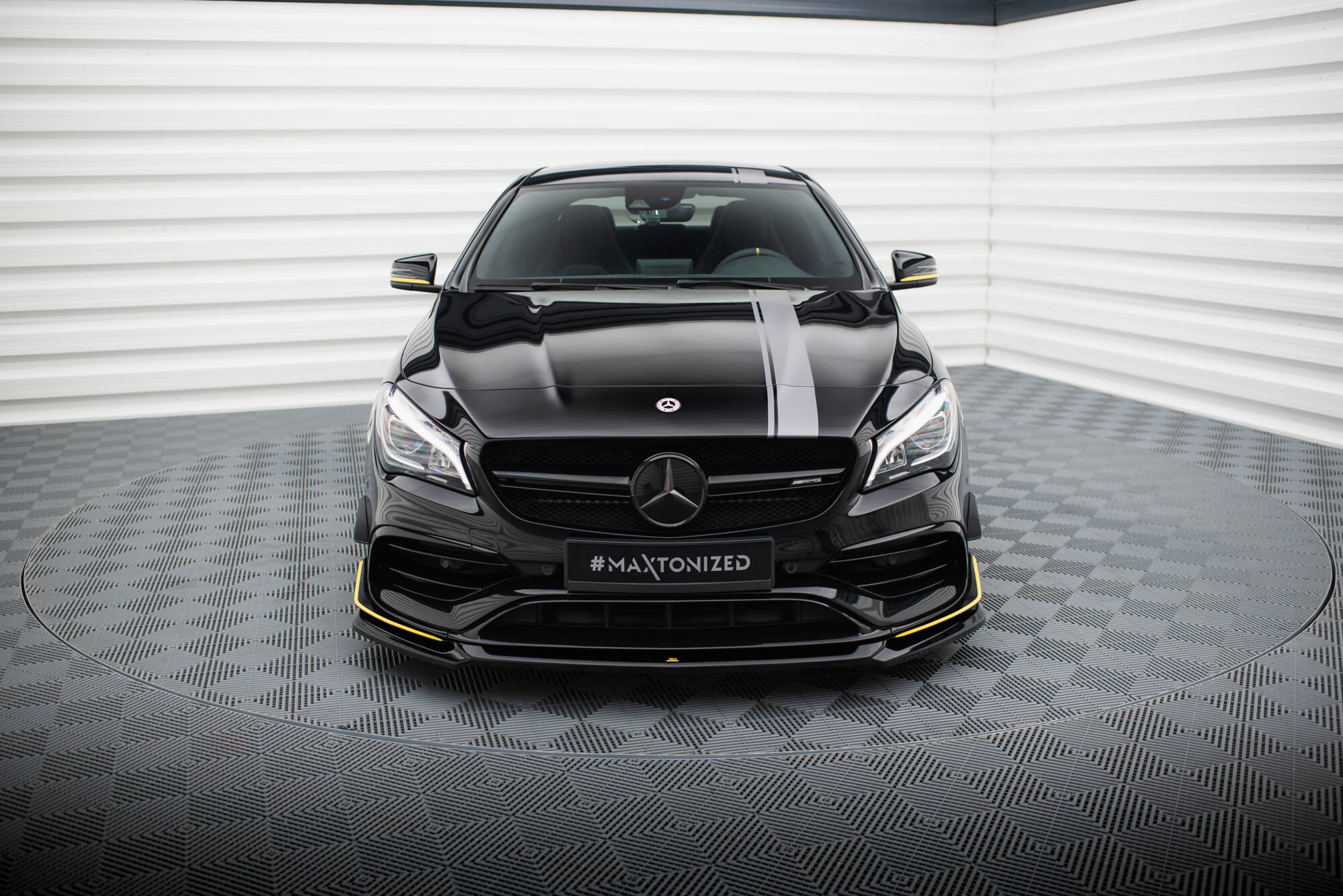 Frontleppe V.4 Mercedes-AMG CLA 45 Aero C117 Facelift - Bilde 3
