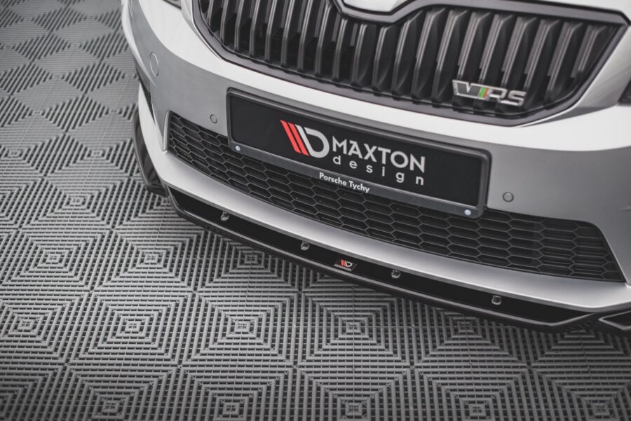 Frontleppe Skoda Octavia RS Mk3 V.4 – bilde 4 av 7