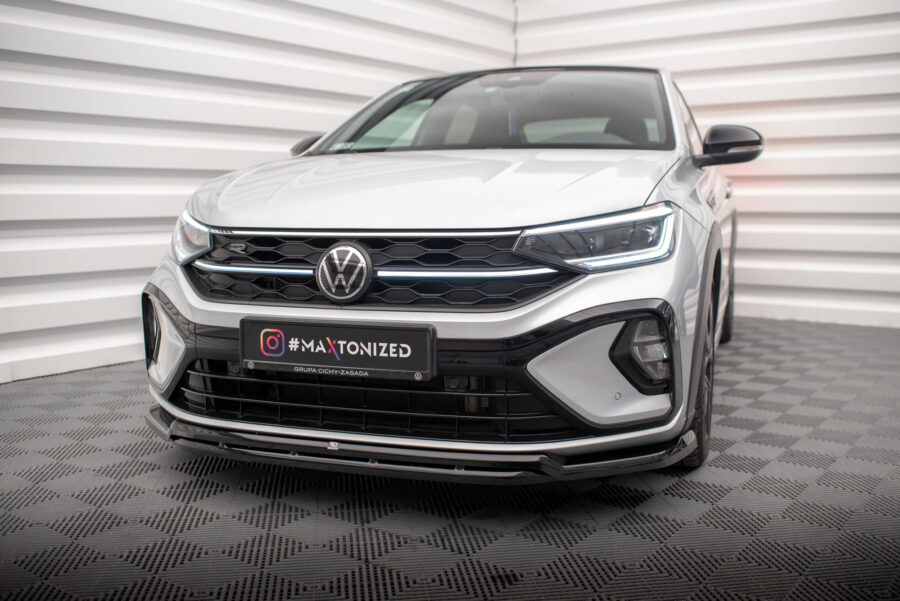 Frontleppe Volkswagen Taigo R-Line Mk1 – bilde 1 av 5