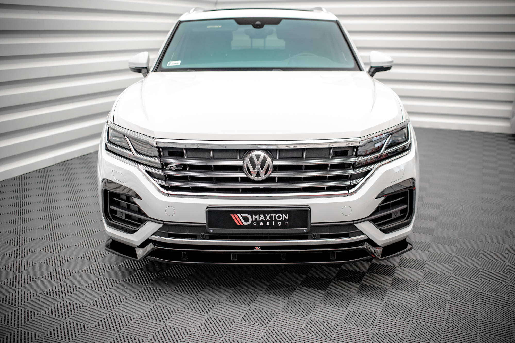 Frontleppe Volkswagen Touareg R-Line Mk3 - Bilde 2