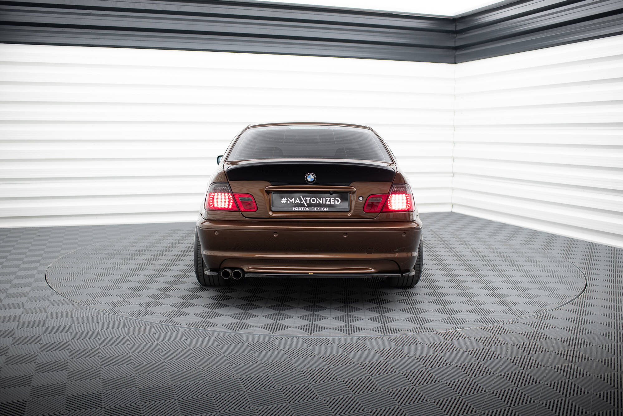 Bakre Flaps BMW 3 E46 M-Pack Coupe - Bilde 2