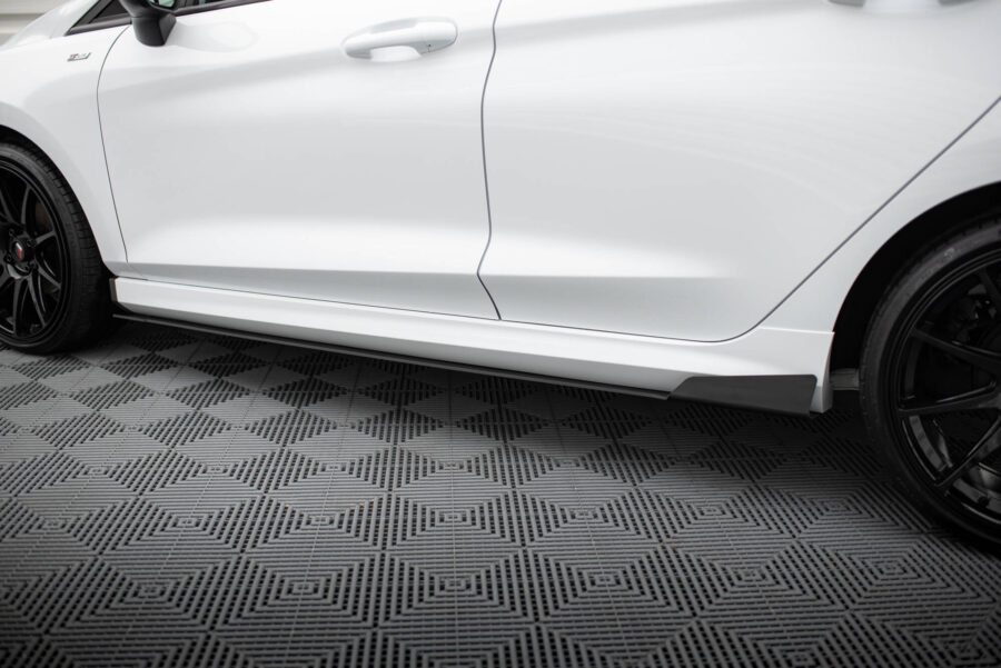 Sideskjørt Racing V.1 Ford Fiesta Mk8 ST / ST-Line – bilde 3 av 6