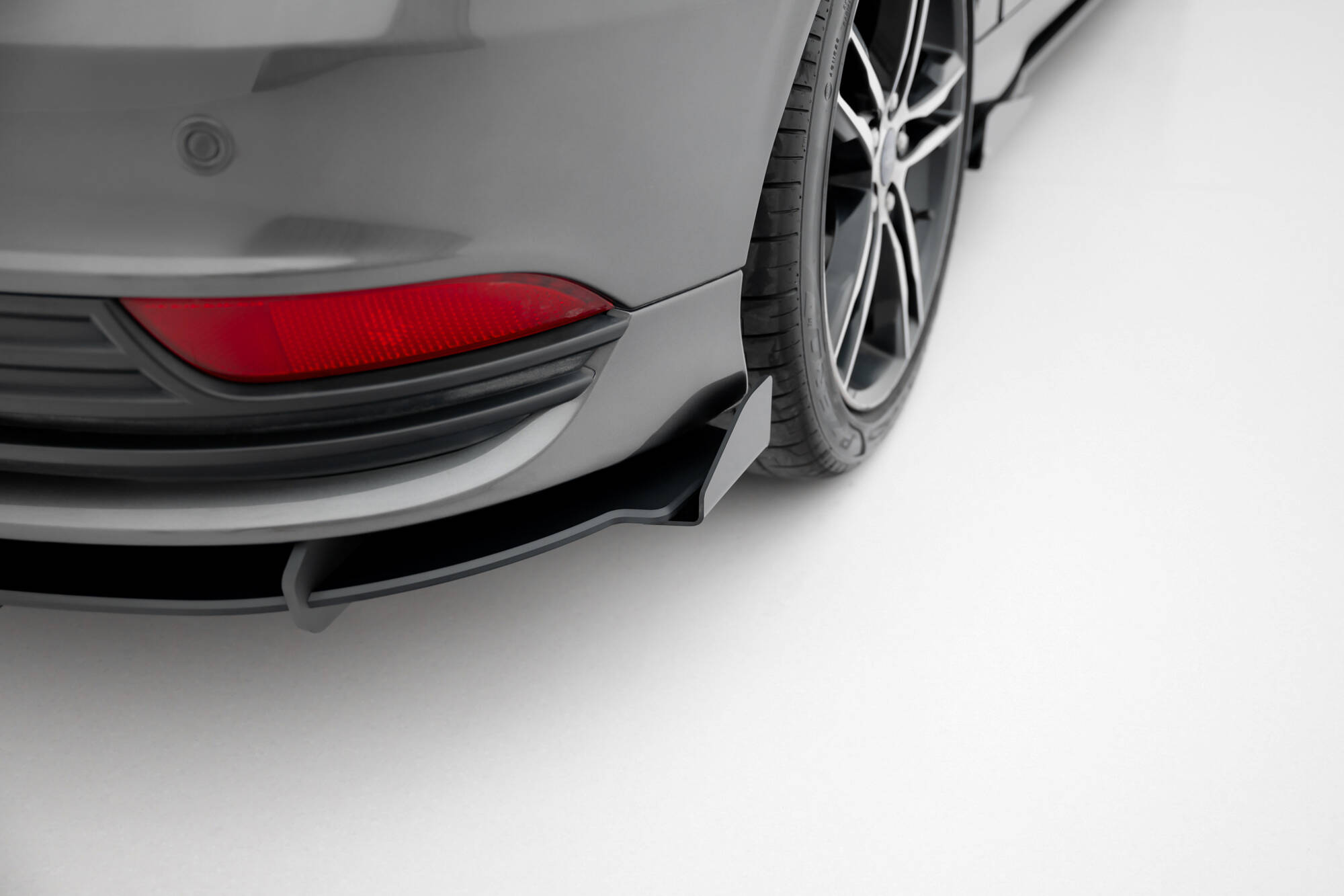 Bakre Flaps Ford Focus ST Mk3 Facelift - Bilde 3