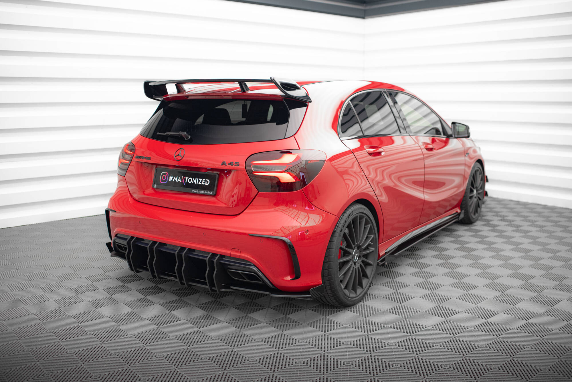 Bakre Flaps Mercedes-Benz A 45 AMG W176 Facelift - Bilde 4