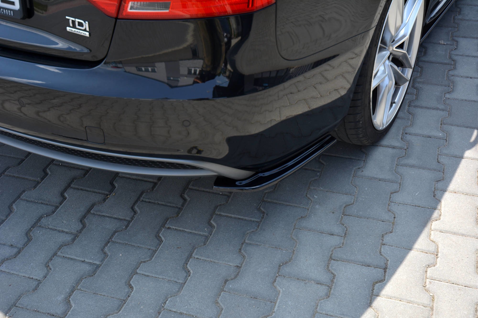 Bakre Flaps Audi A5 S-Line 8T FL Sportback - Bilde 2