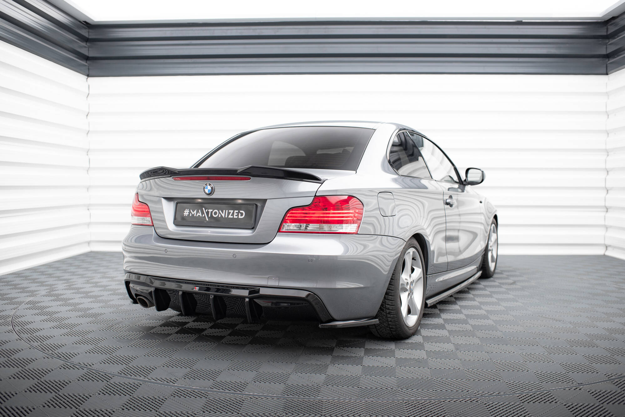 Bakre Flaps BMW 1 M-Pack E82 - Bilde 2