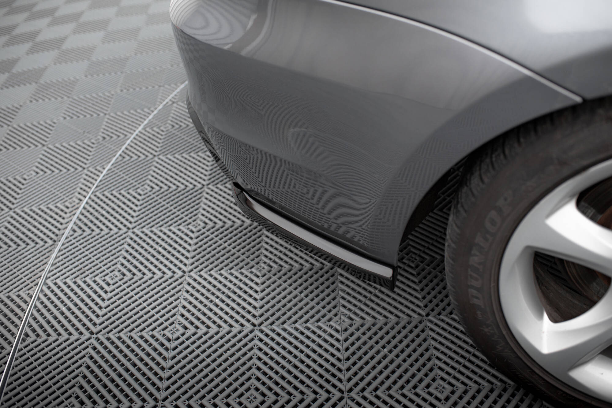 Bakre Flaps BMW 1 M-Pack E82 - Bilde 3