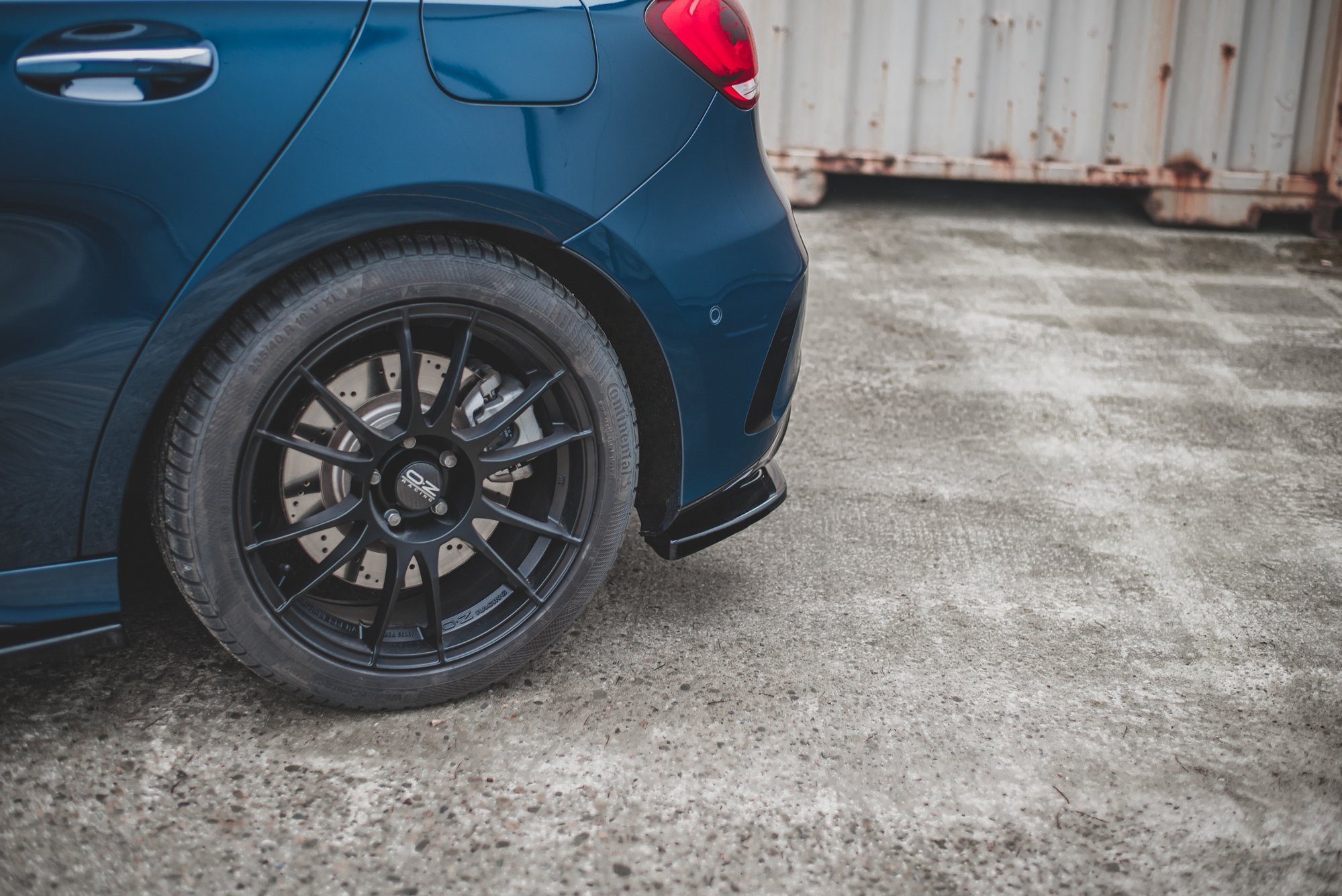 Bakre Flaps Mercedes A35 AMG Aero Hatchback W177 - Bilde 3