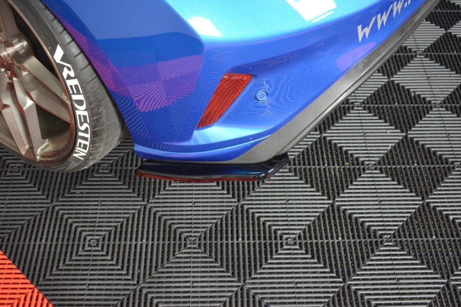 Bakre Flaps V.1 Ford Focus Hatchabck ST-Line – bilde 1 av 8