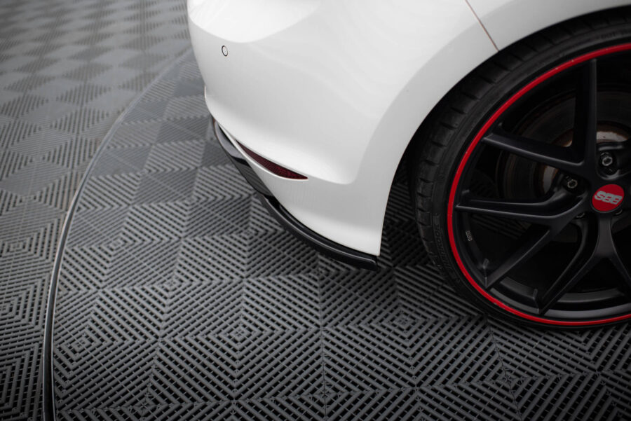 Bakre Flaps V.1 VW Golf 7 R / R-Line – bilde 3 av 4