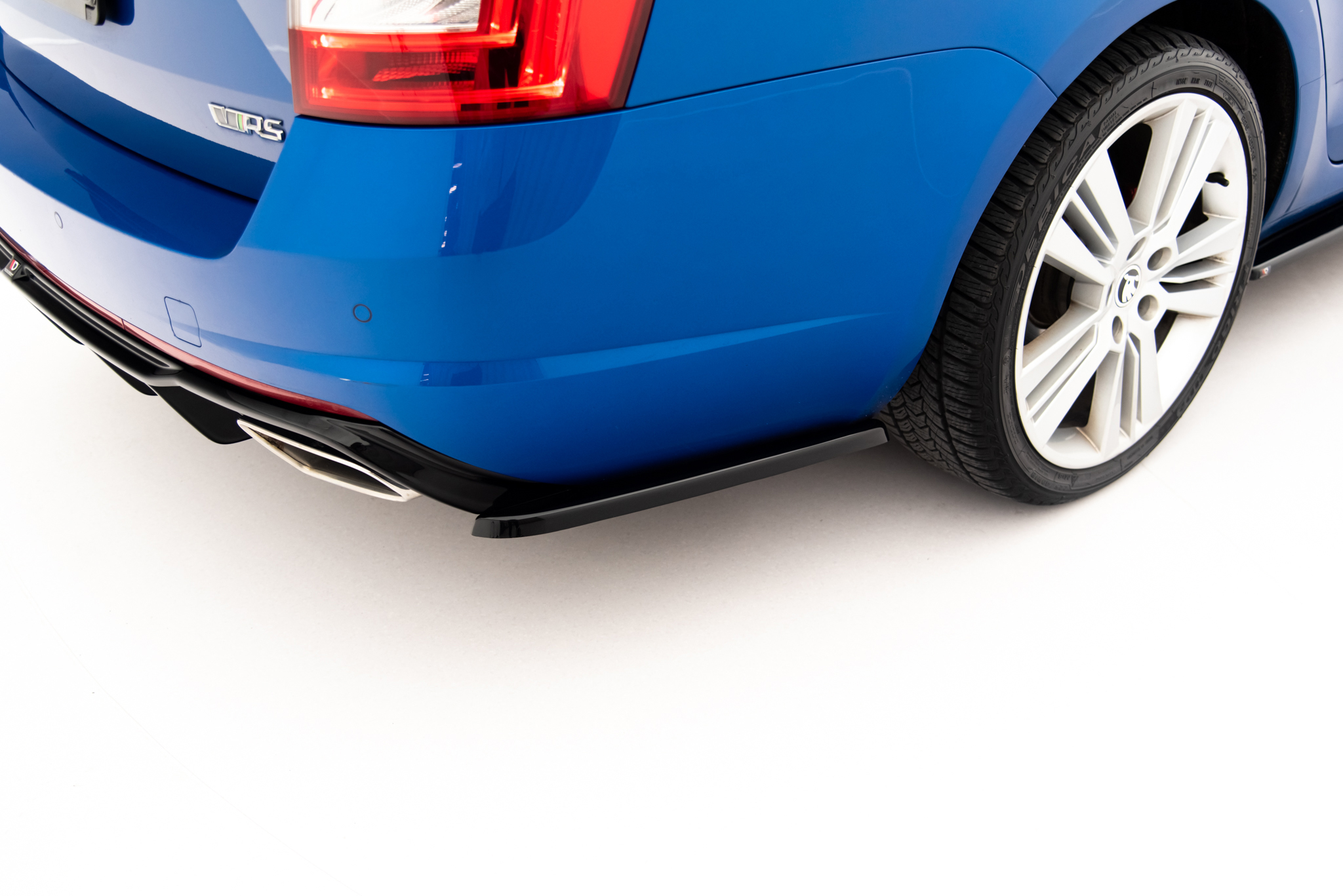 Bakre Flaps V.2 Skoda Octavia RS Mk3/Mk3 FL Hatchback/Kombi