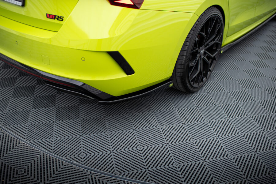 Bakre Flaps V.2 Skoda Octavia RS Mk4 – bilde 1 av 5