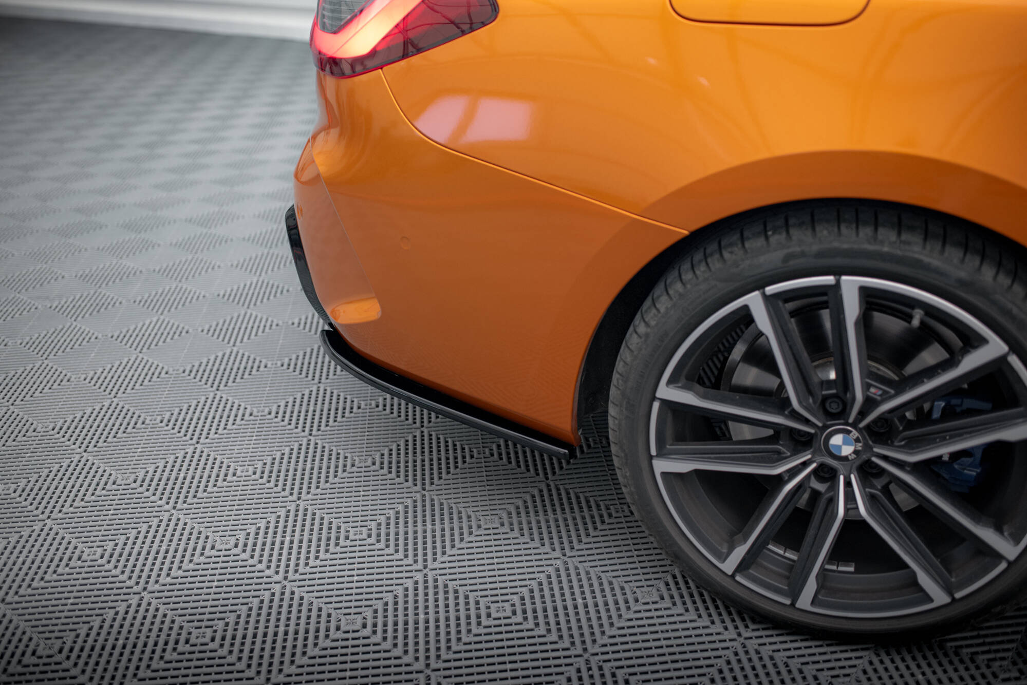 Bakre Flaps V.5 BMW 4 M440i G22 / G23 / G22 Facelift / G23 Facelift - Bilde 3