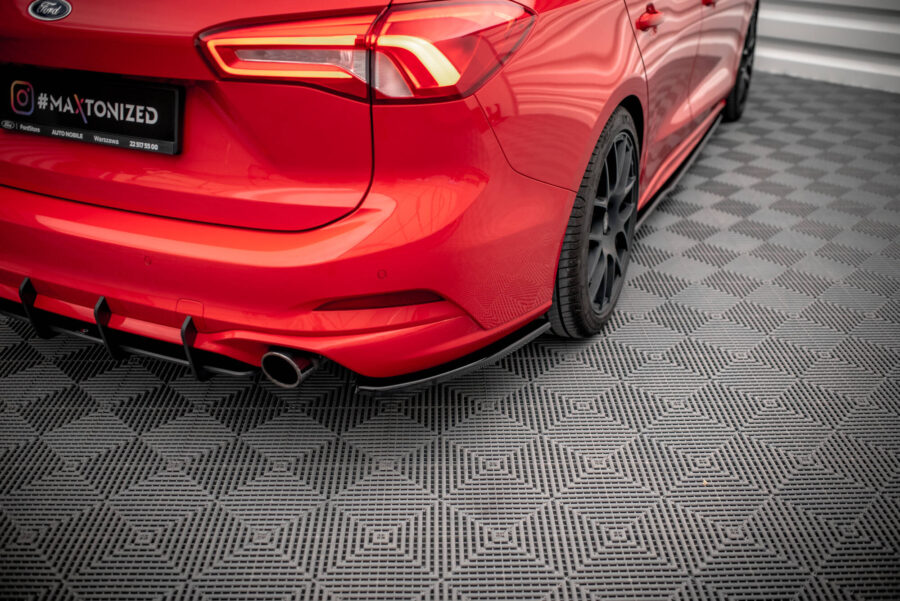Bakre Flaps V.5 Ford Focus Estate ST Mk4 – bilde 1 av 5