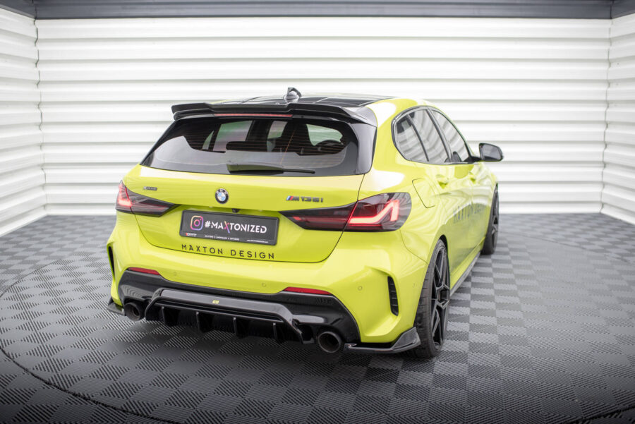 Bakre Flaps V.8 (Med splitter V.1) BMW 1 M-Pack / M135i / 128ti F40 – bilde 2 av 5