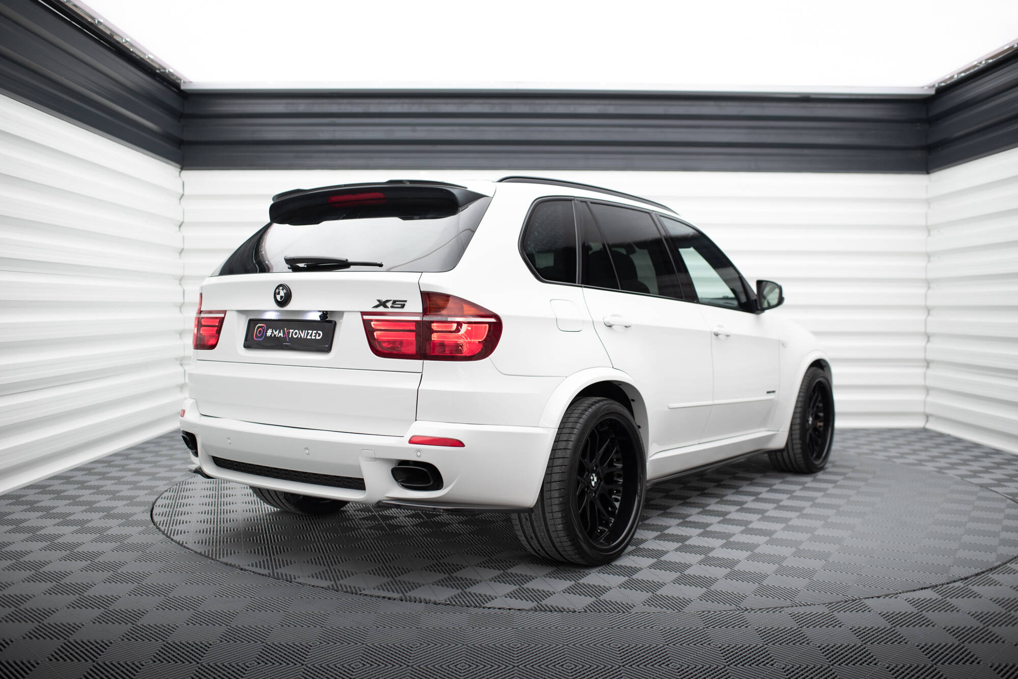 Bakre Flaps BMW X5 E70 Facelift M-pack - Bilde 3