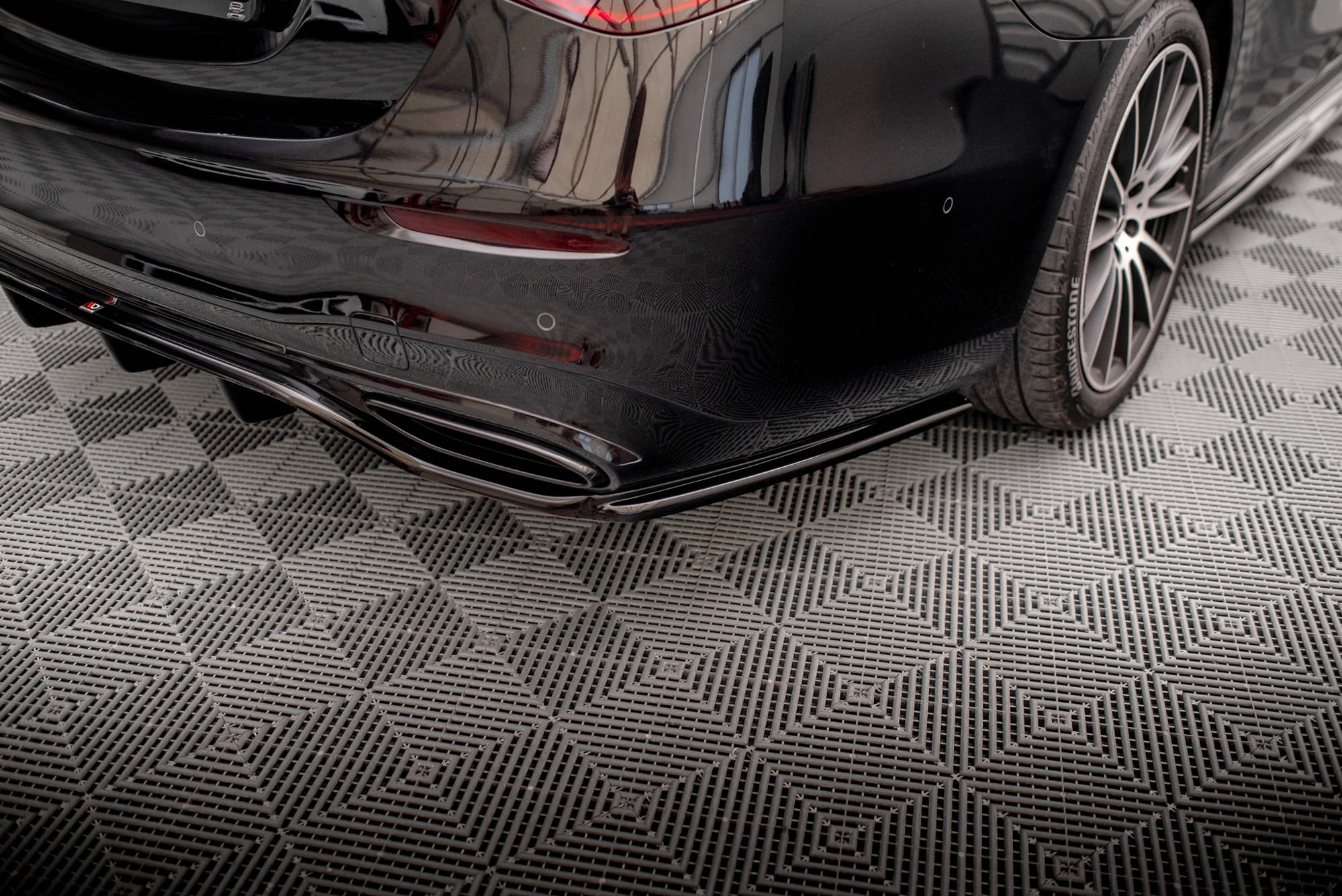 Diffuser Mercedes-Benz S AMG-Line W223 - Bilde 3