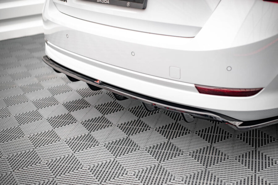 Diffuser Skoda Octavia Mk4 – bilde 1 av 5