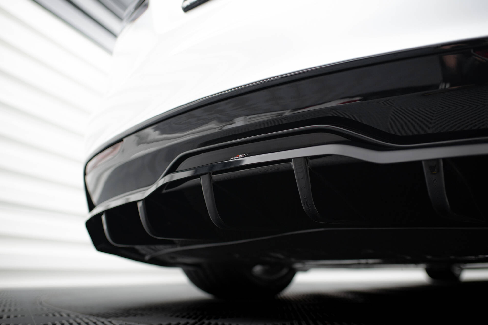 Diffuser V.2 Tesla Model S Plaid Mk1 Facelift - Bilde 4