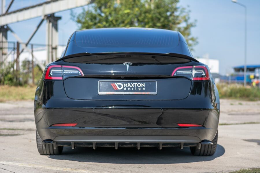 Diffuser Tesla Model 3 – bilde 1 av 6