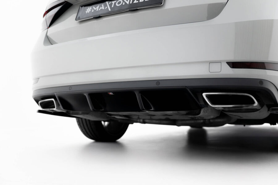 Diffuser V.1 Skoda Superb Liftback / Combi Mk3 – bilde 1 av 5