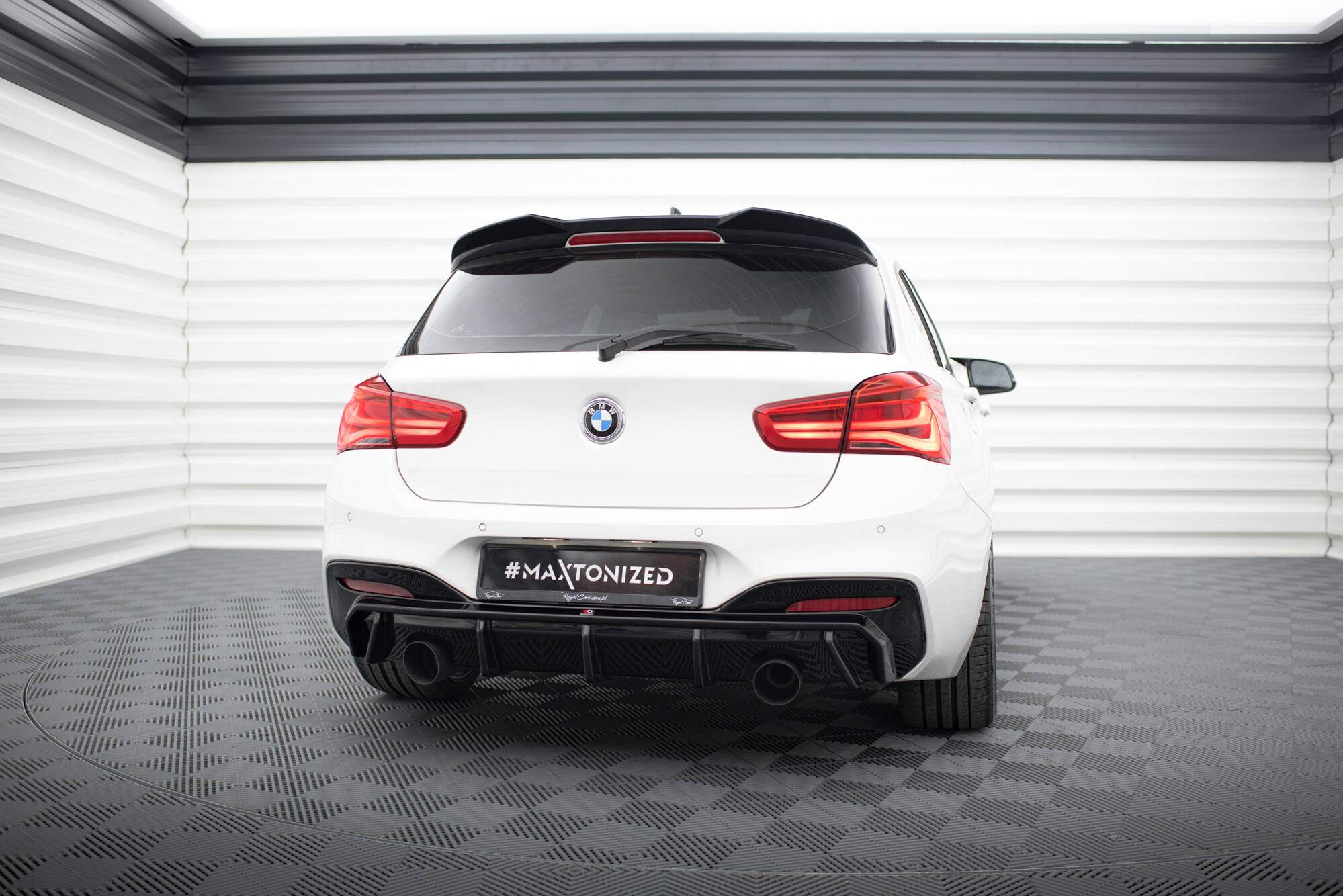 Diffuser V.3 BMW M140i F20 Facelift