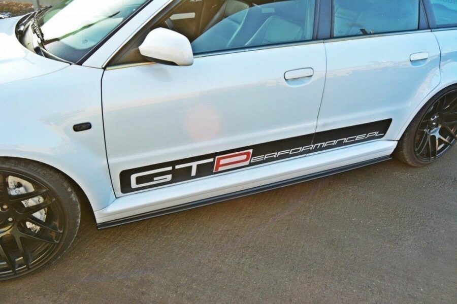 Sideskjørt Audi RS4 B5 – bilde 2 av 5