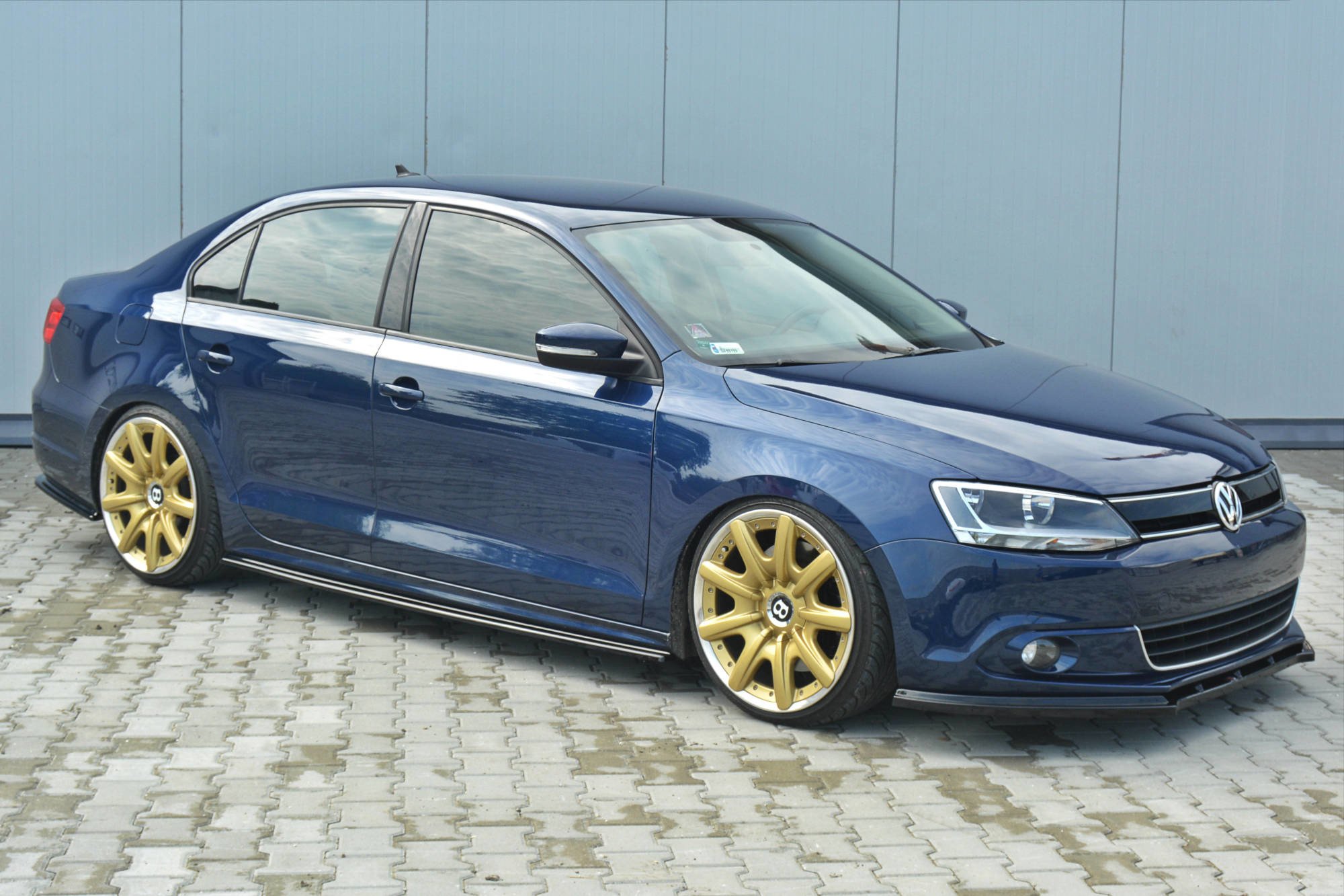 Sideskjørt VW JETTA MK6 SEDAN - Bilde 3