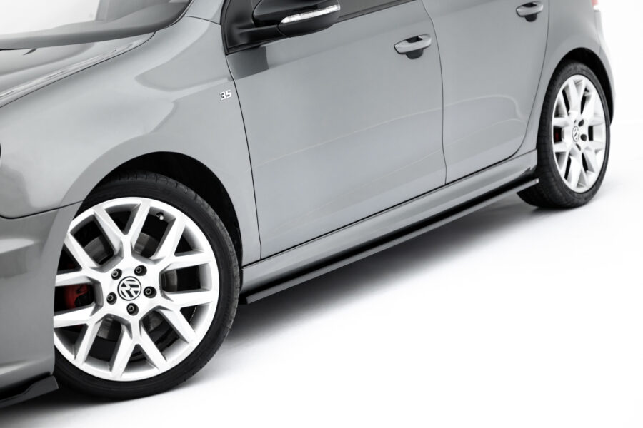 Sideskjørt Volkswagen Golf GTI 35th / R20 Mk6 – bilde 1 av 6