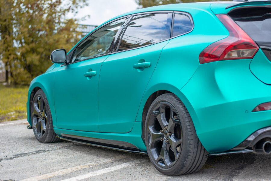 Sideskjørt Volvo V40 R-design – bilde 1 av 6