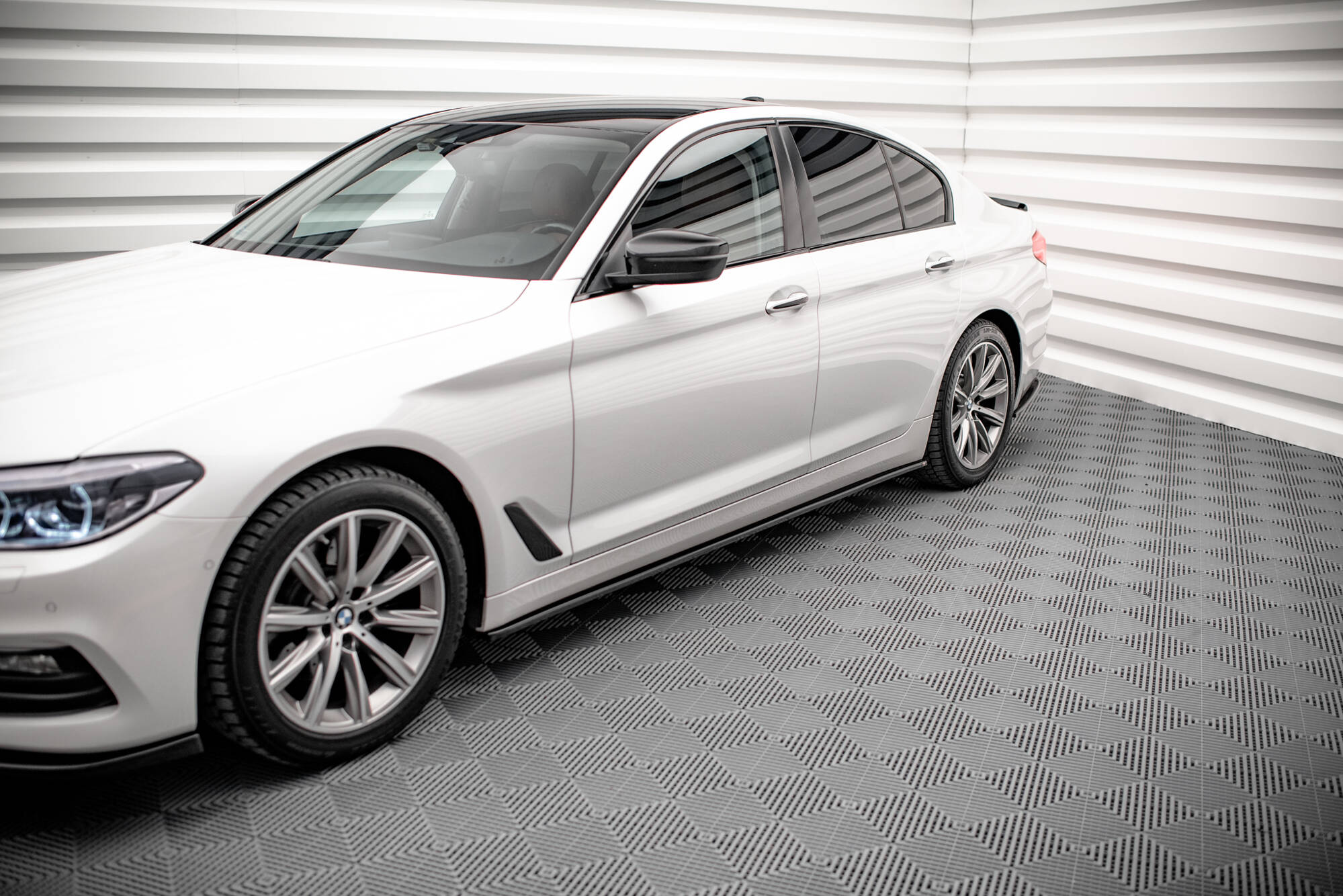 Splittersett BMW 5 Sedan G30 - Bilde 5
