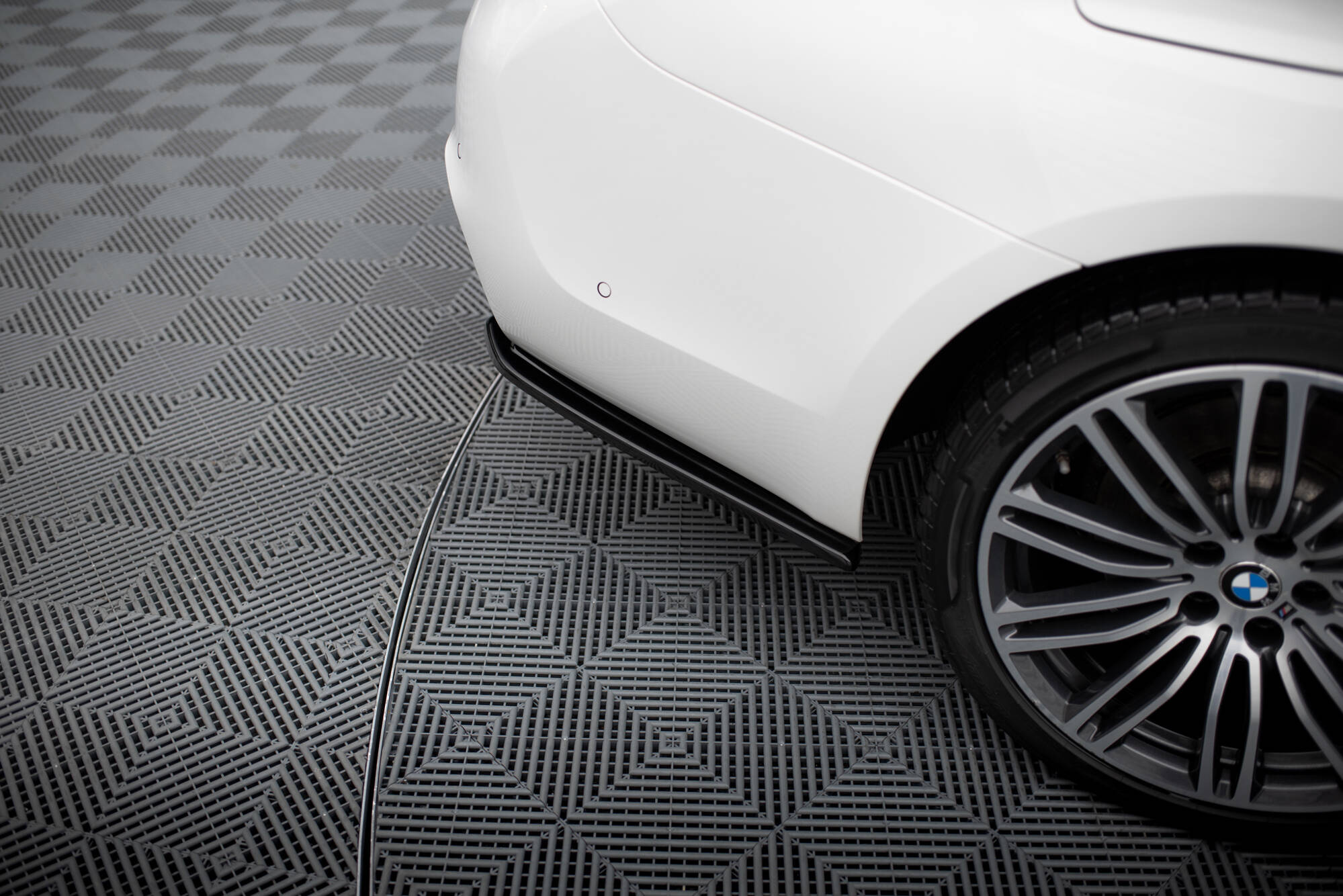 Splittersett BMW 5 Sedan M-Pack G30 - Bilde 9