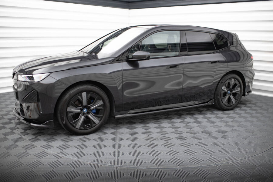 Splittersett BMW iX M-Pack i20 – bilde 1 av 19