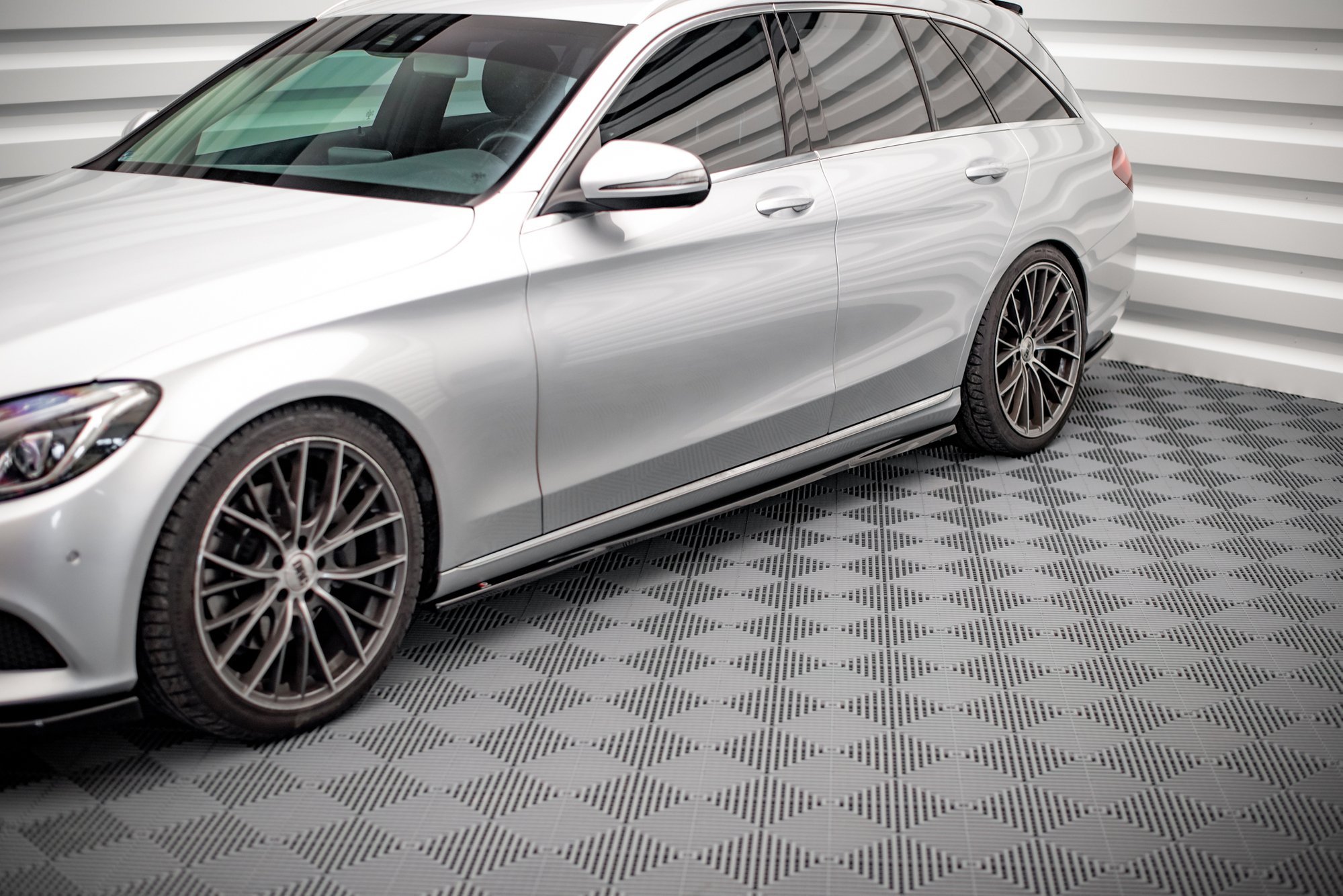 Splittersett Mercedes-Benz C W205 - Bilde 4