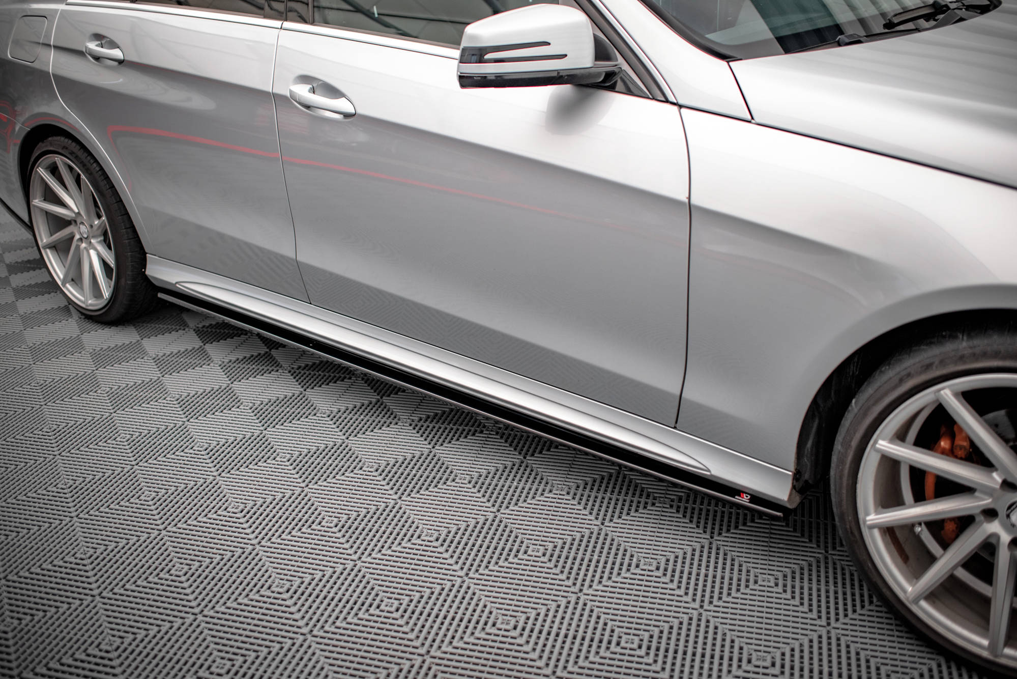 Splittersett Mercedes-Benz E AMG-Line Sedan W212 Facelift - Bilde 5