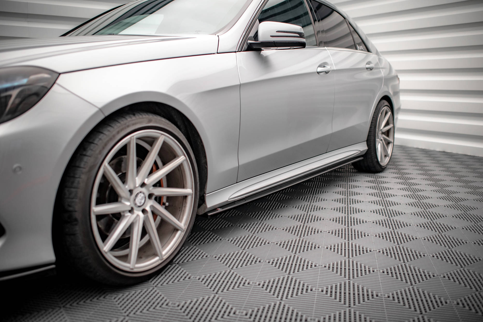 Splittersett Mercedes-Benz E AMG-Line Sedan W212 Facelift - Bilde 6