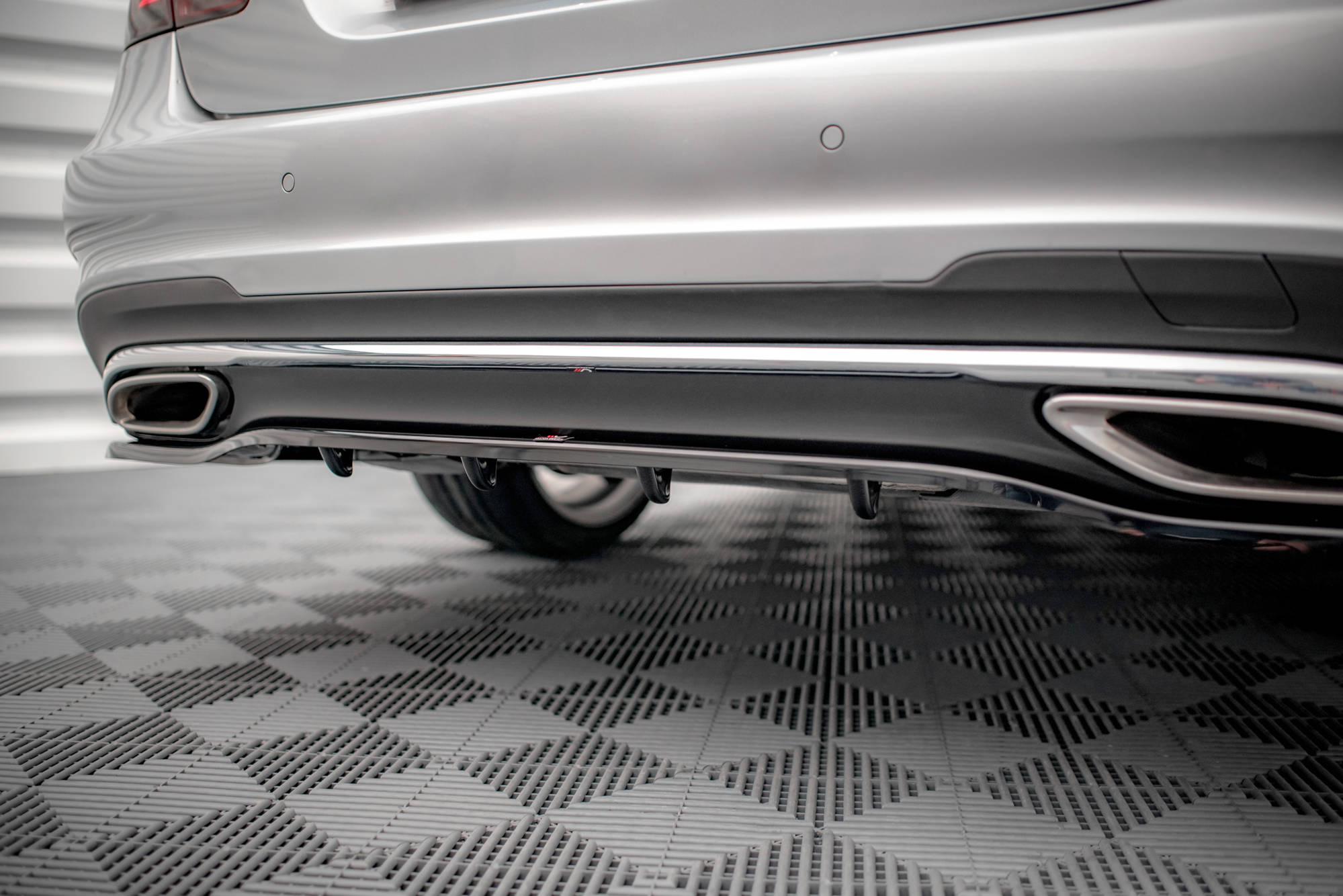 Splittersett Mercedes-Benz E AMG-Line Sedan W212 Facelift - Bilde 7