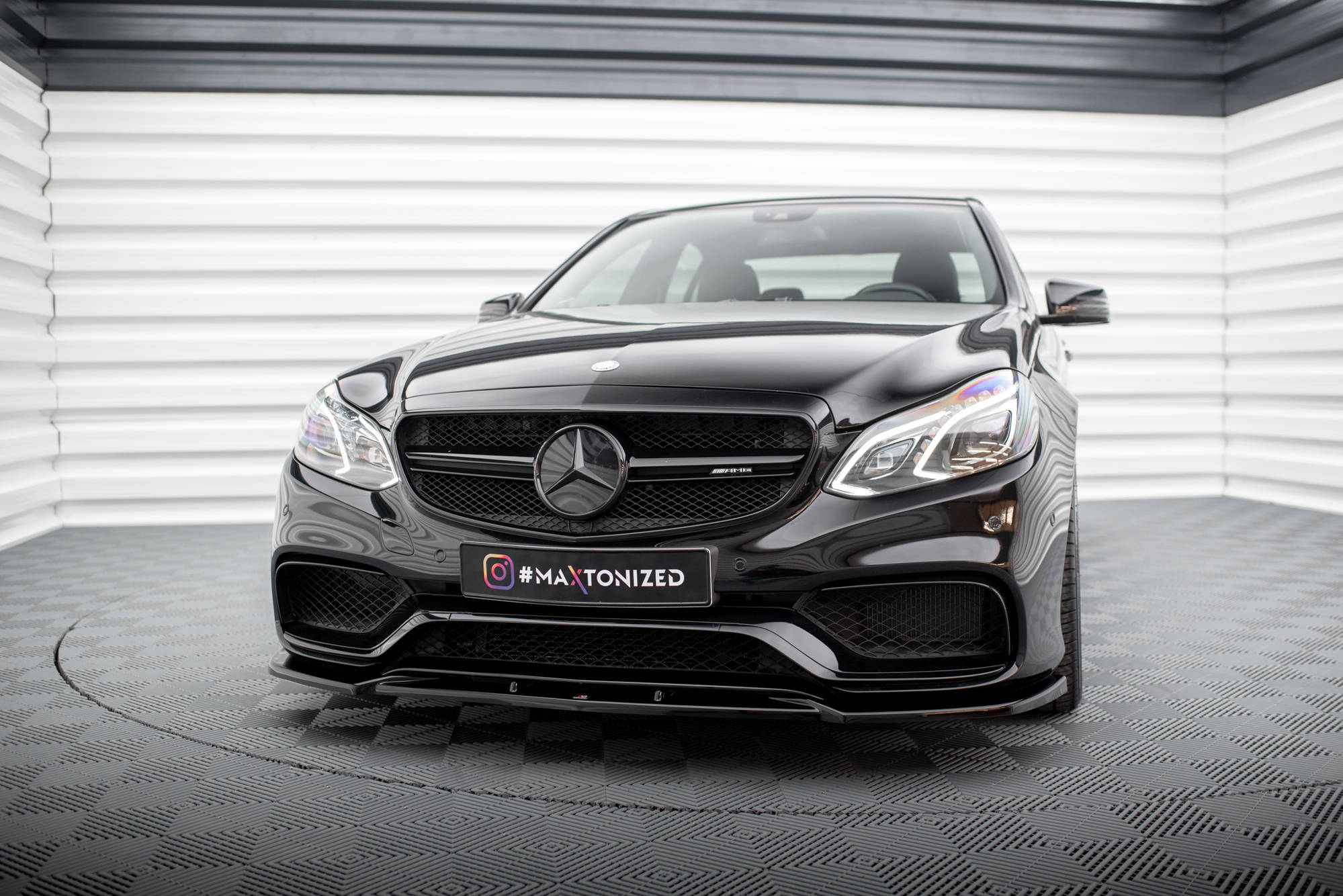 Splittersett Mercedes-Benz E63 AMG Sedan W212 Facelift - Bilde 4