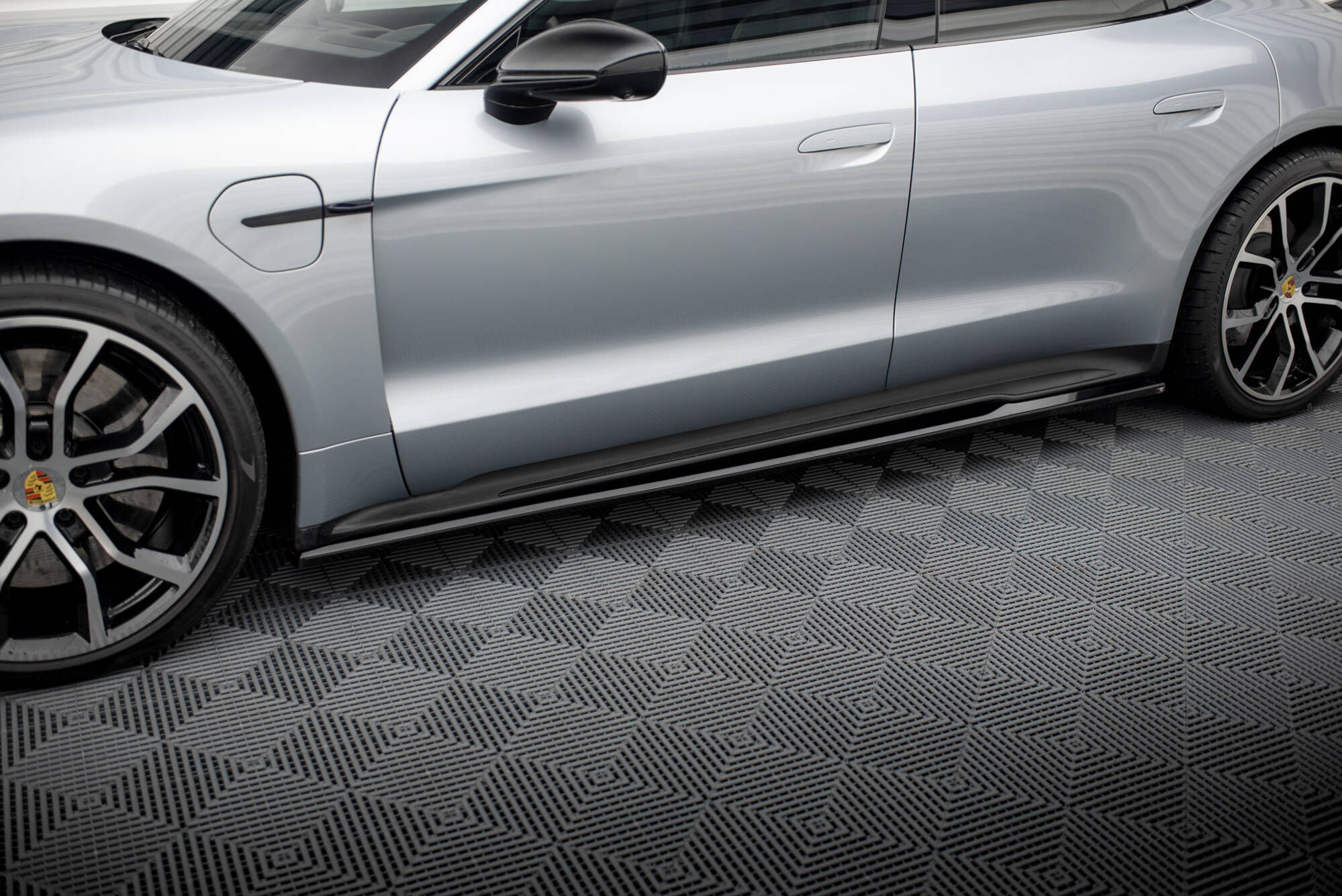 Splittersett Porsche Taycan / Taycan 4 / Taycan 4S / Taycan GTS Mk1 - Bilde 5